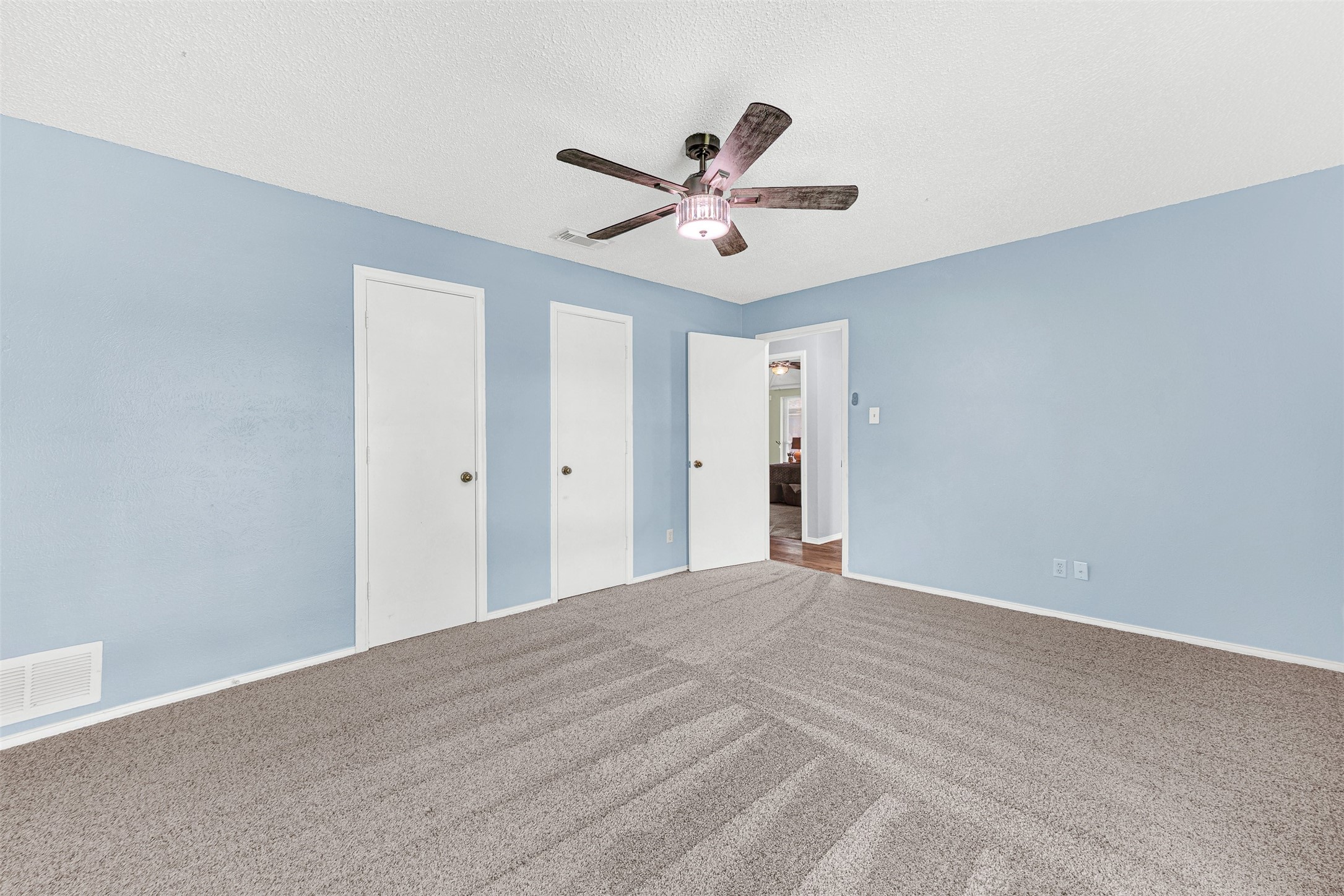 317 Faircrest Drive Garland TX 75040