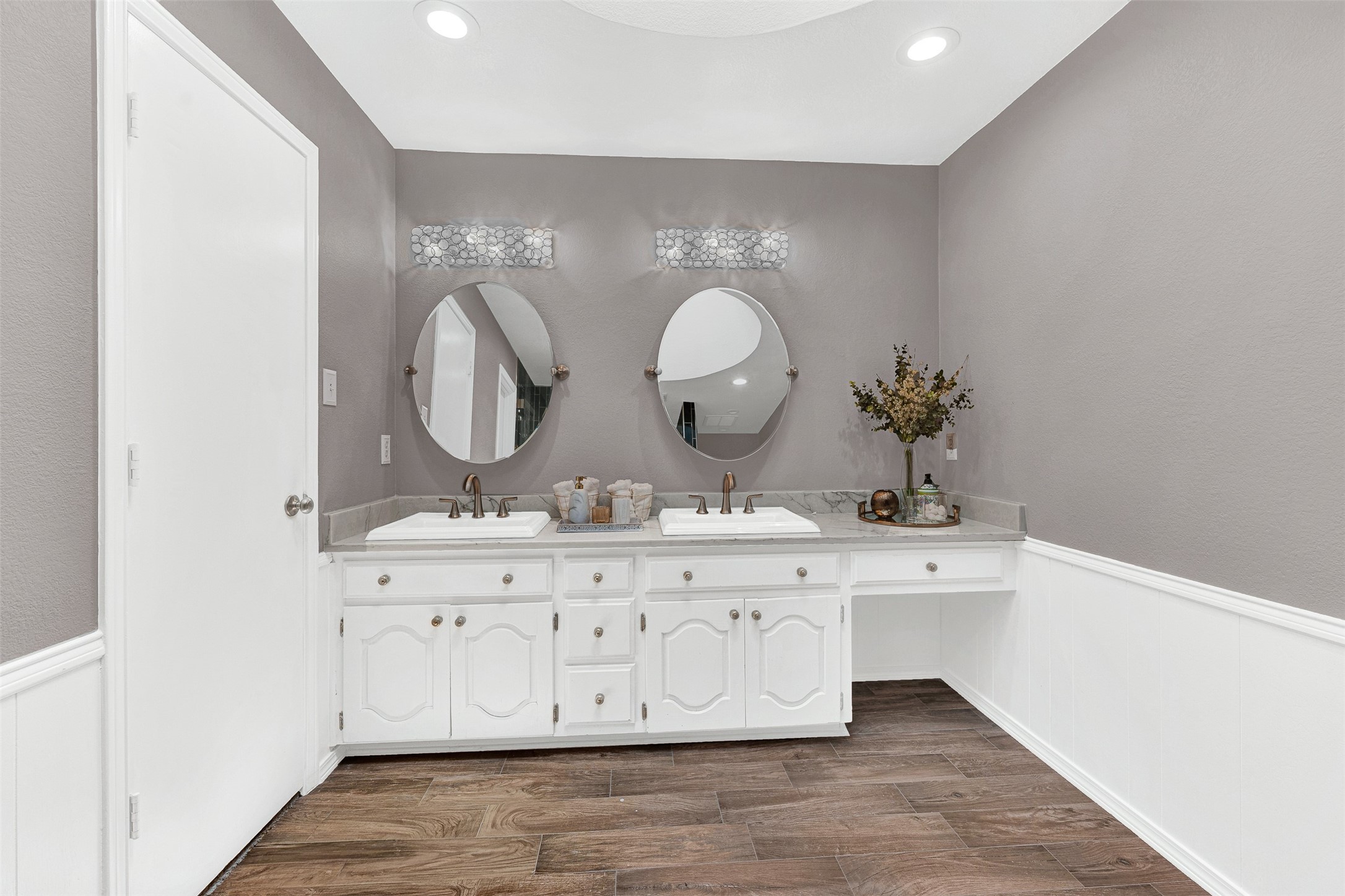 317 Faircrest Drive Garland TX 75040