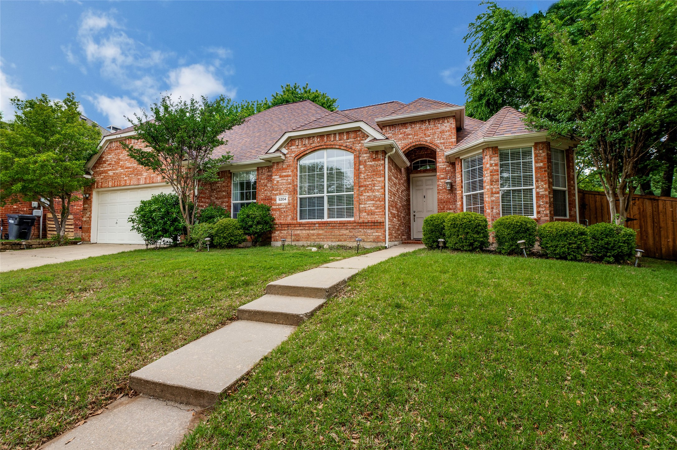 5204 Stoney Trail Mckinney TX 75072
