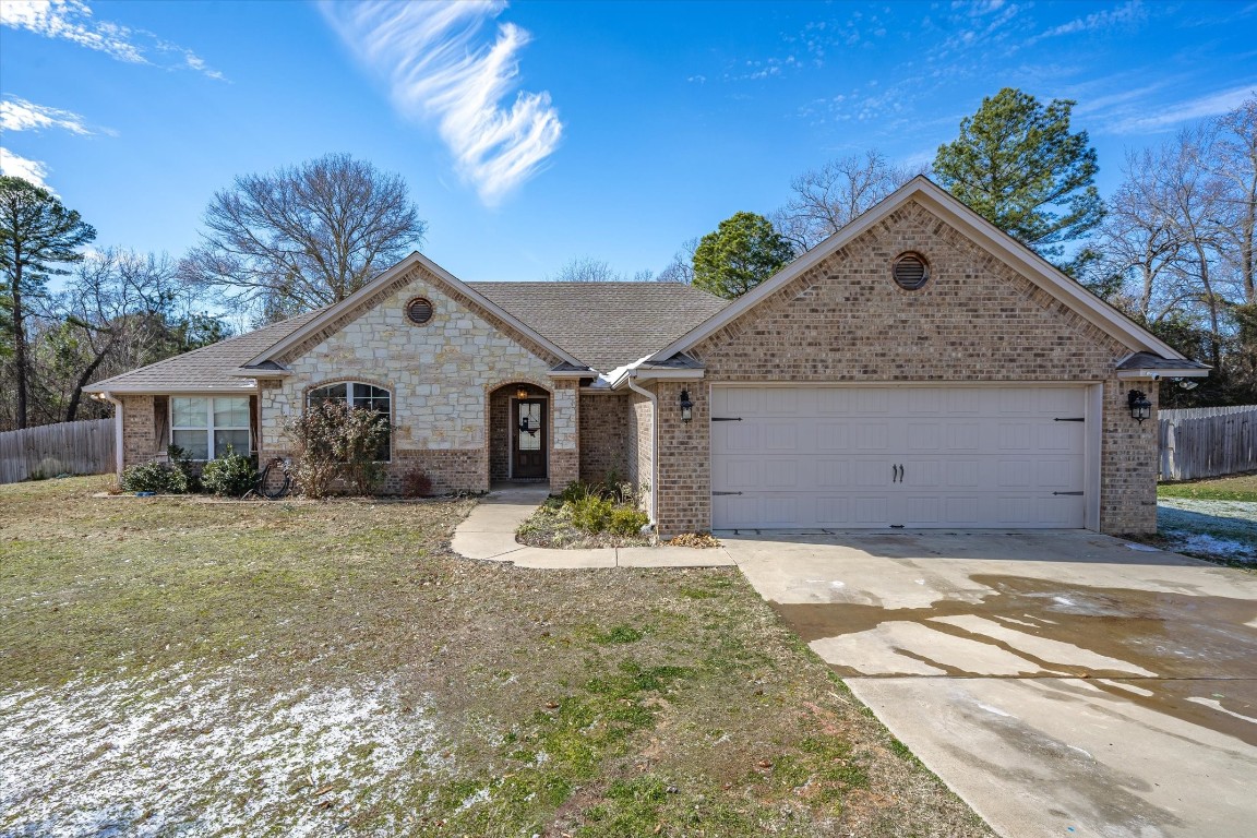 13603 Country Glen Tyler TX 75706