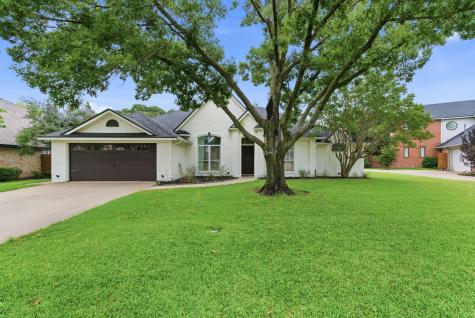 8 Waterwood Court Mansfield TX 76063