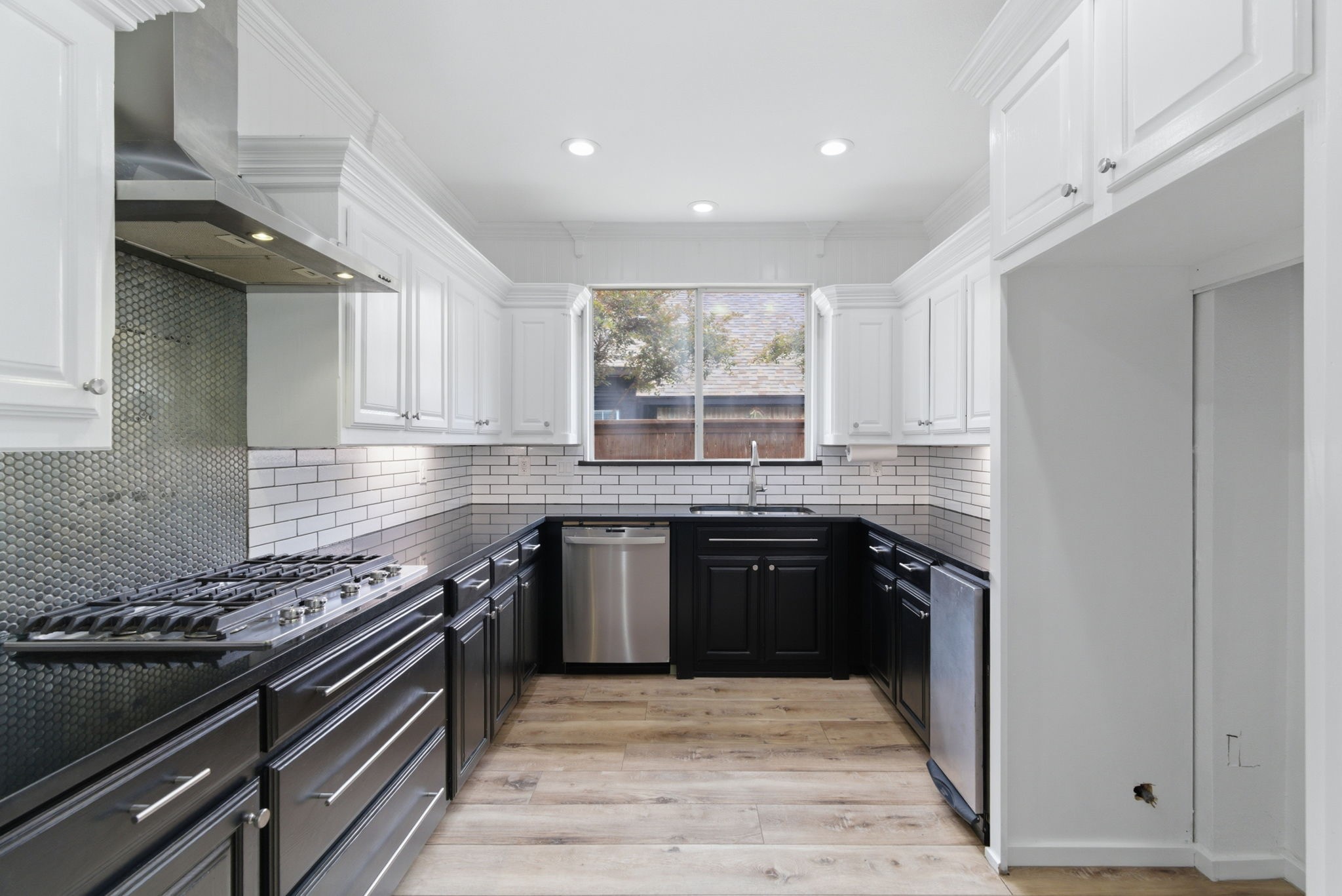 8 Waterwood Court Mansfield TX 76063
