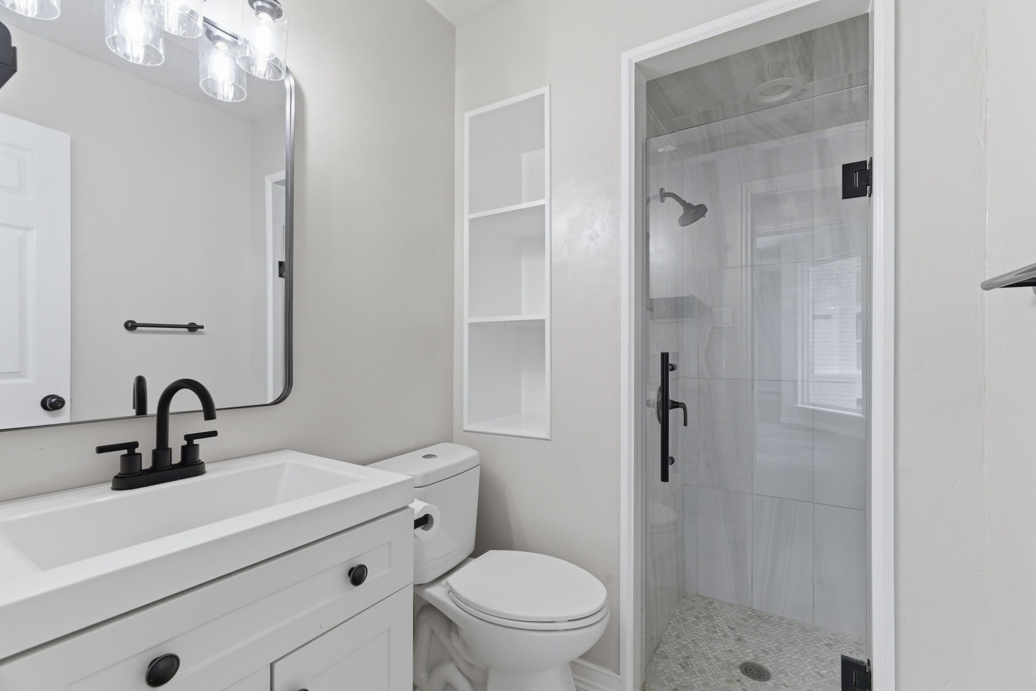 8 Waterwood Court Mansfield TX 76063