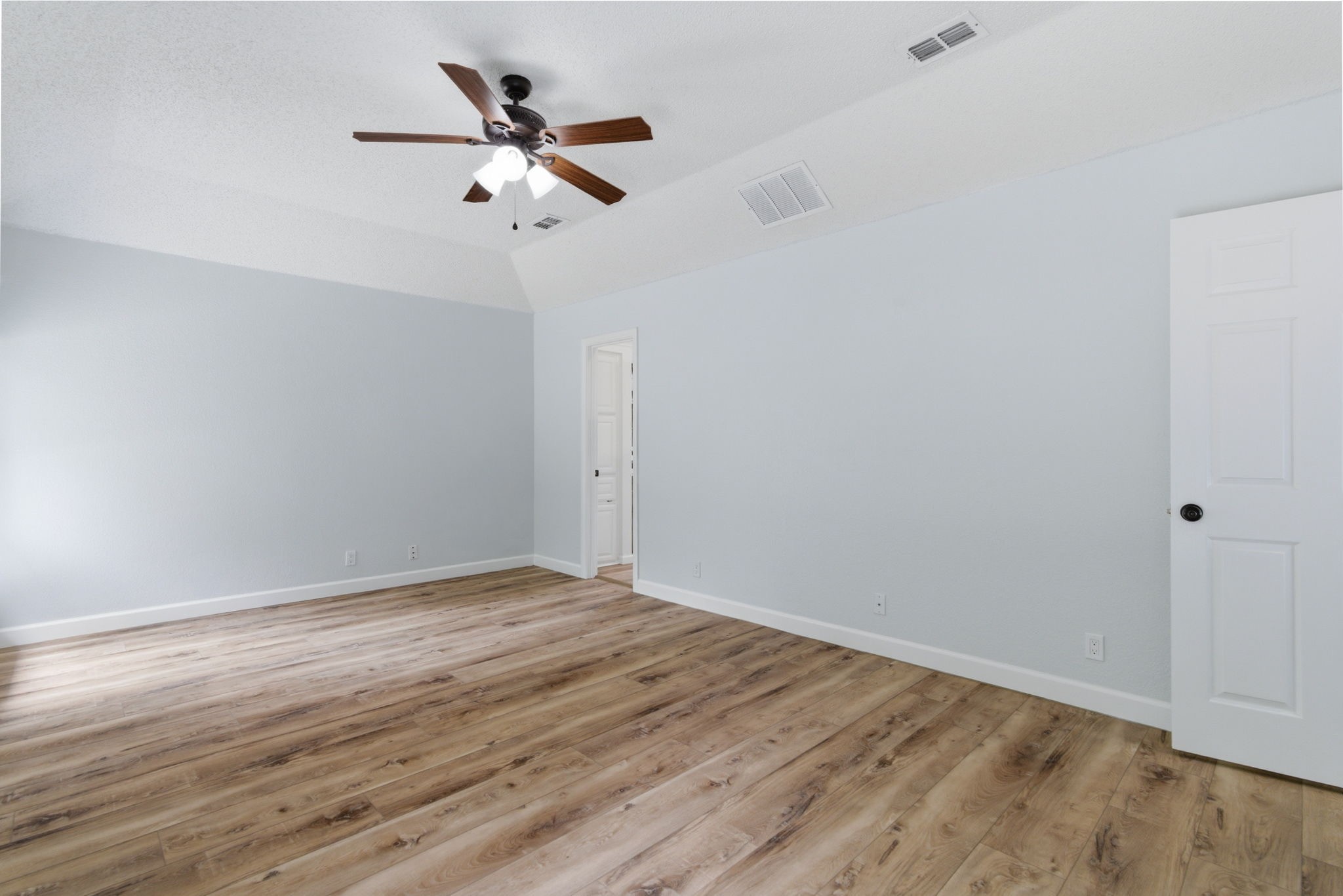 8 Waterwood Court Mansfield TX 76063