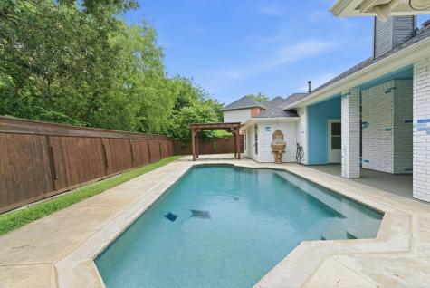 8 Waterwood Court Mansfield TX 76063