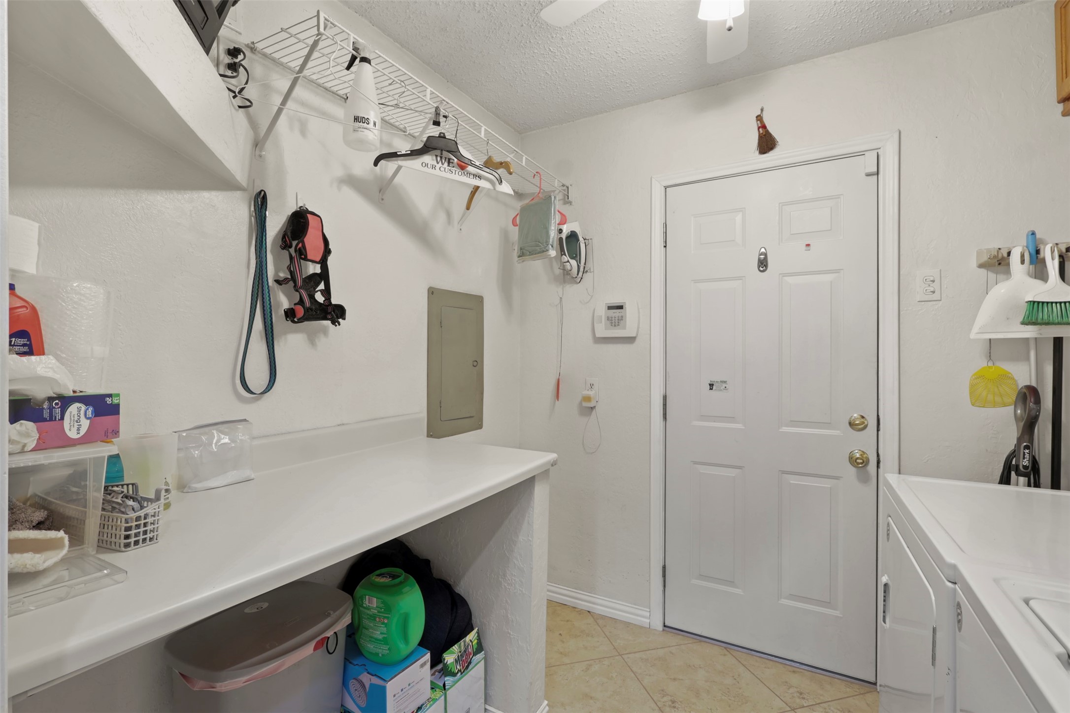 409 Colonial Drive Garland TX 75043