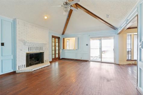 6533 Lake Side Circle North Richland Hills TX 76180
