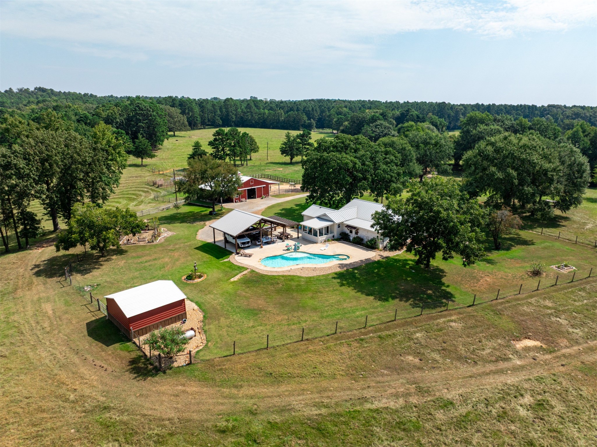 5624 E Fm 323 Palestine TX 75801