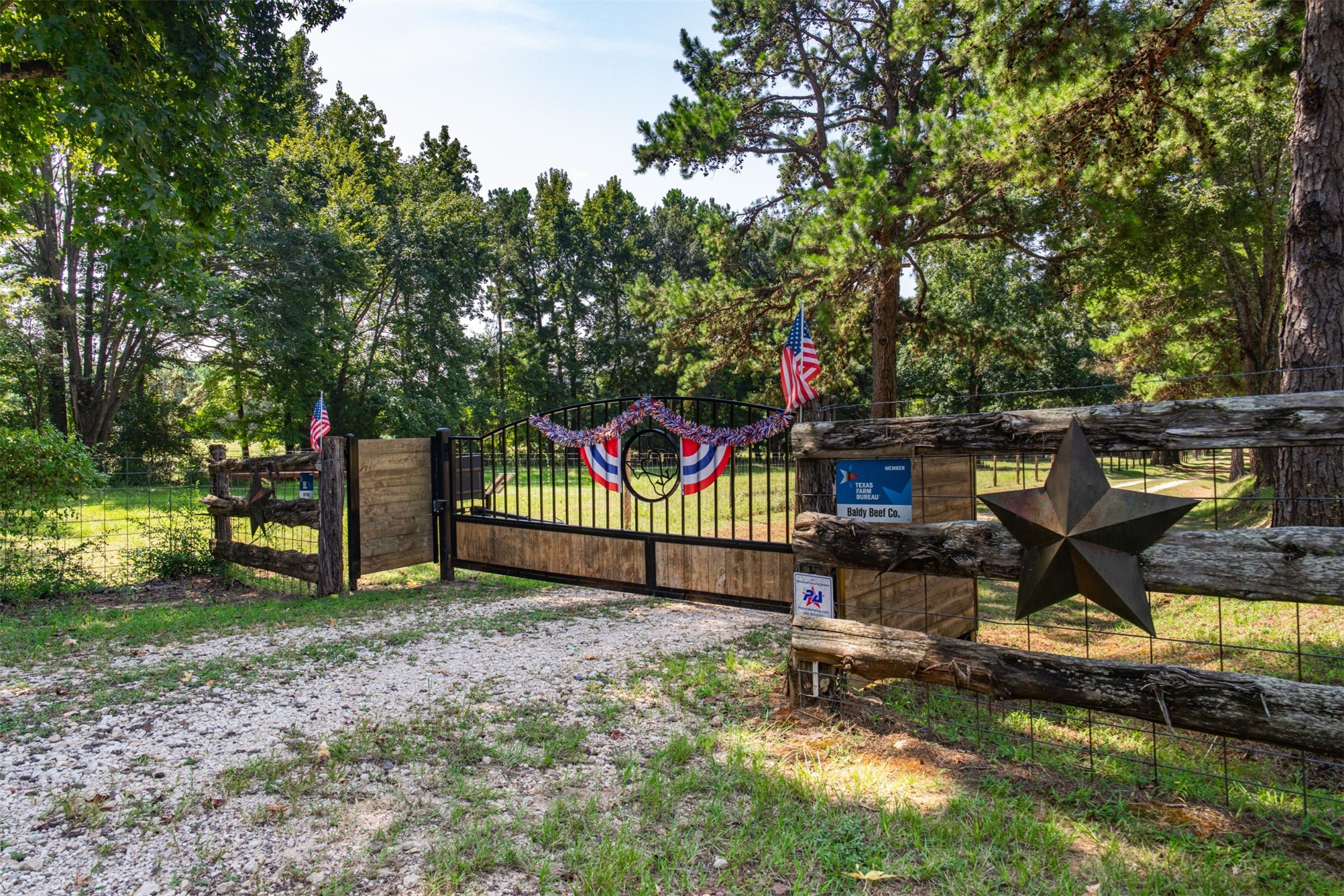 5624 E Fm 323 Palestine TX 75801