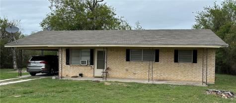311 W Cypress Street Groesbeck TX 76642