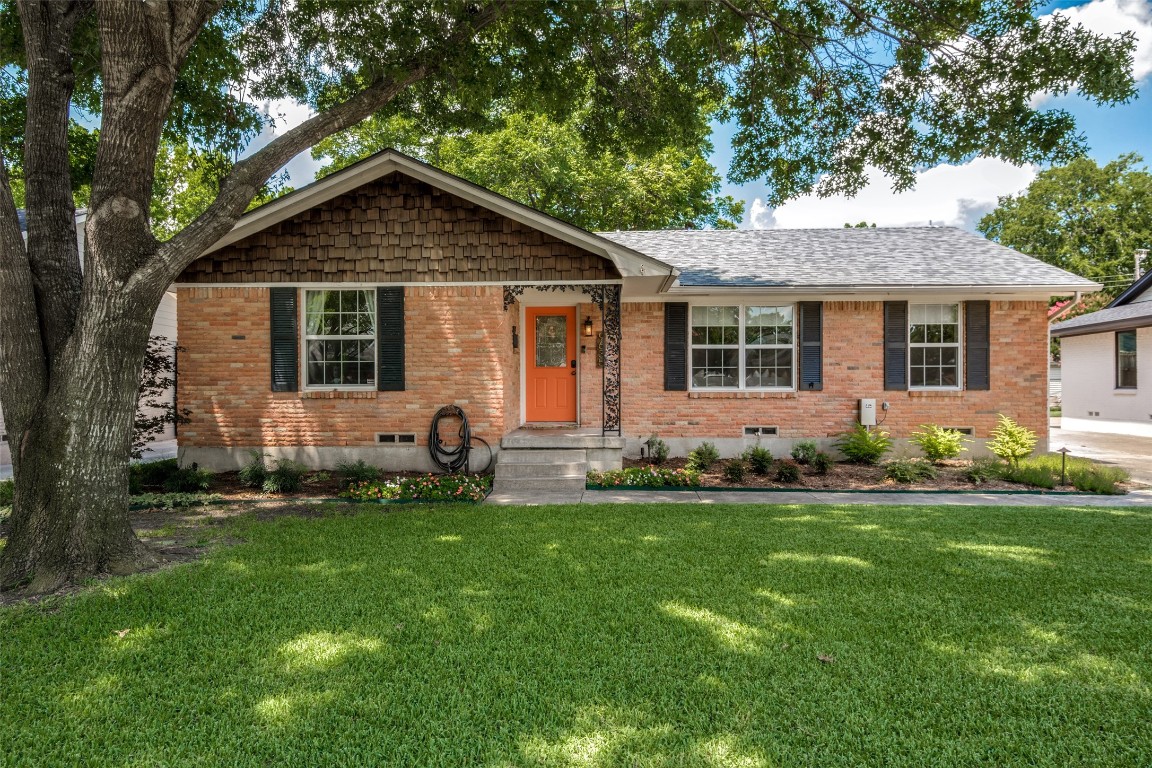 9635 Livenshire Drive Dallas TX 75238