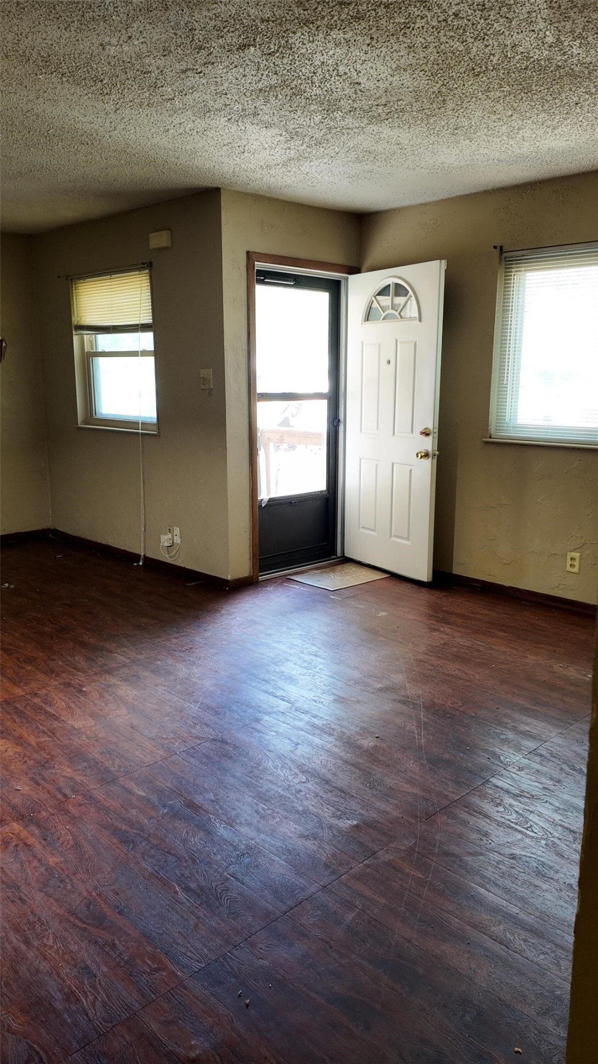 6416 Ava Court Drive Fort Worth TX 76112