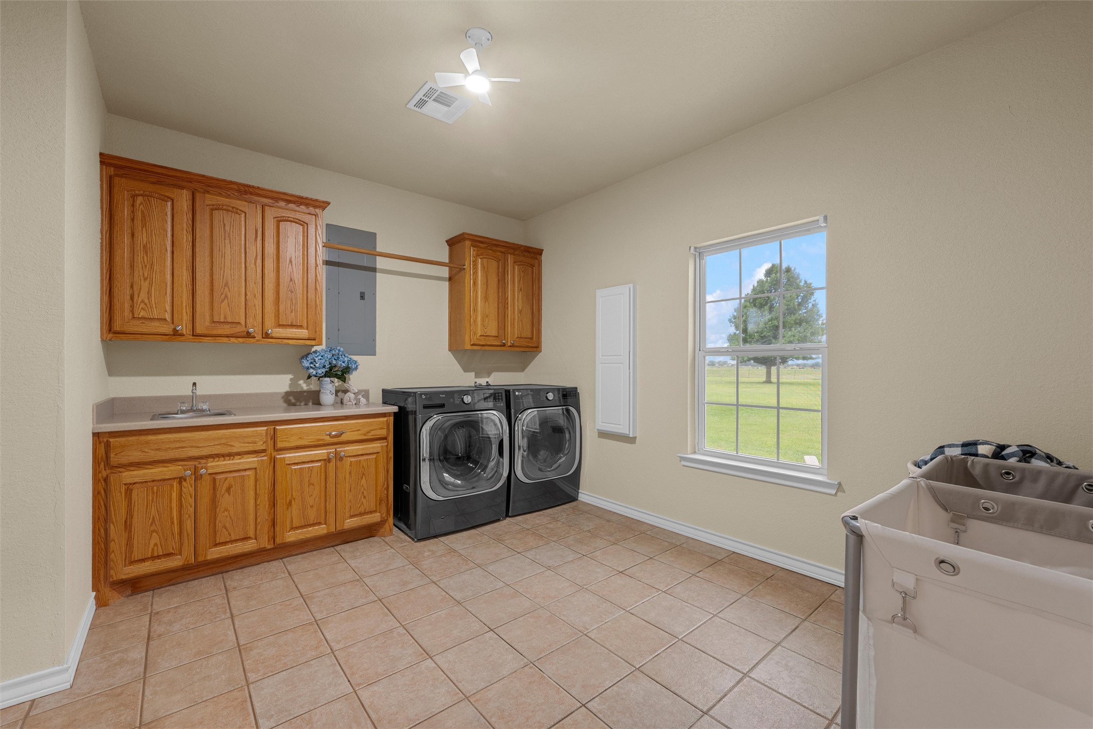 330 N Quail Run Drive West TX 76691