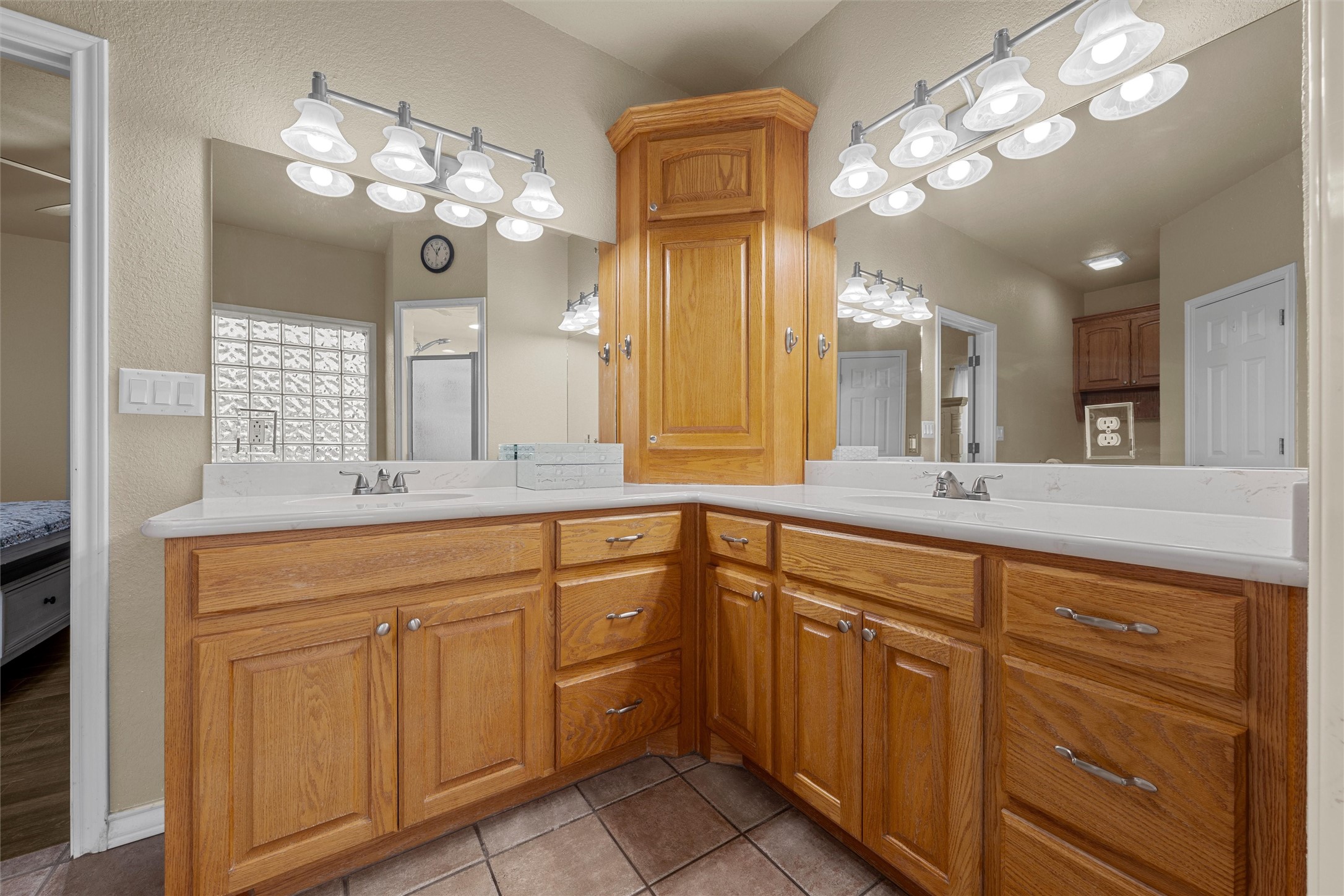 330 N Quail Run Drive West TX 76691
