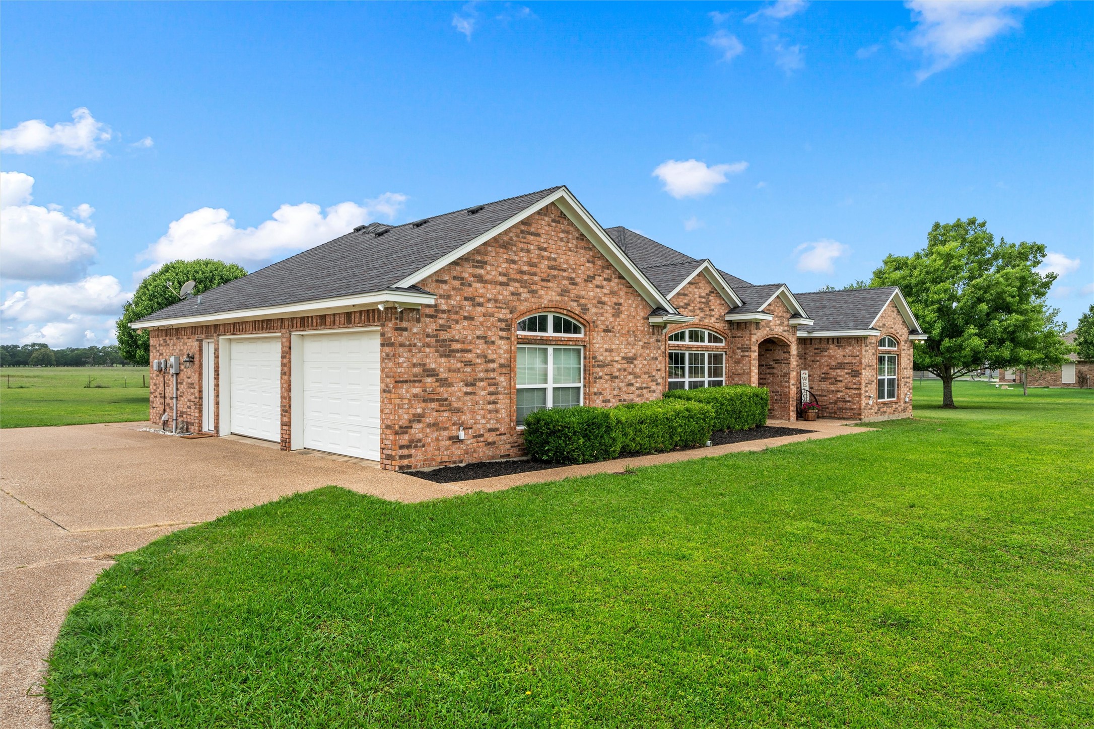 330 N Quail Run Drive West TX 76691
