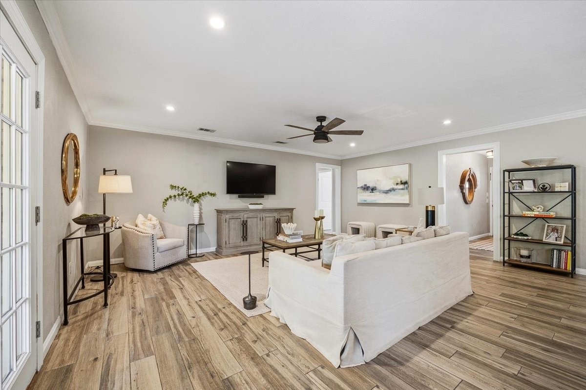 4405 Westlake Drive Fort Worth TX 76109