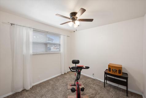 729 SW Sunnybrook Drive Burleson TX 76028