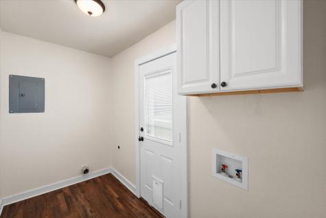 729 SW Sunnybrook Drive Burleson TX 76028