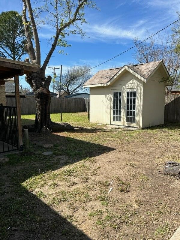 2102 Jeannette Court Arlington TX 76010