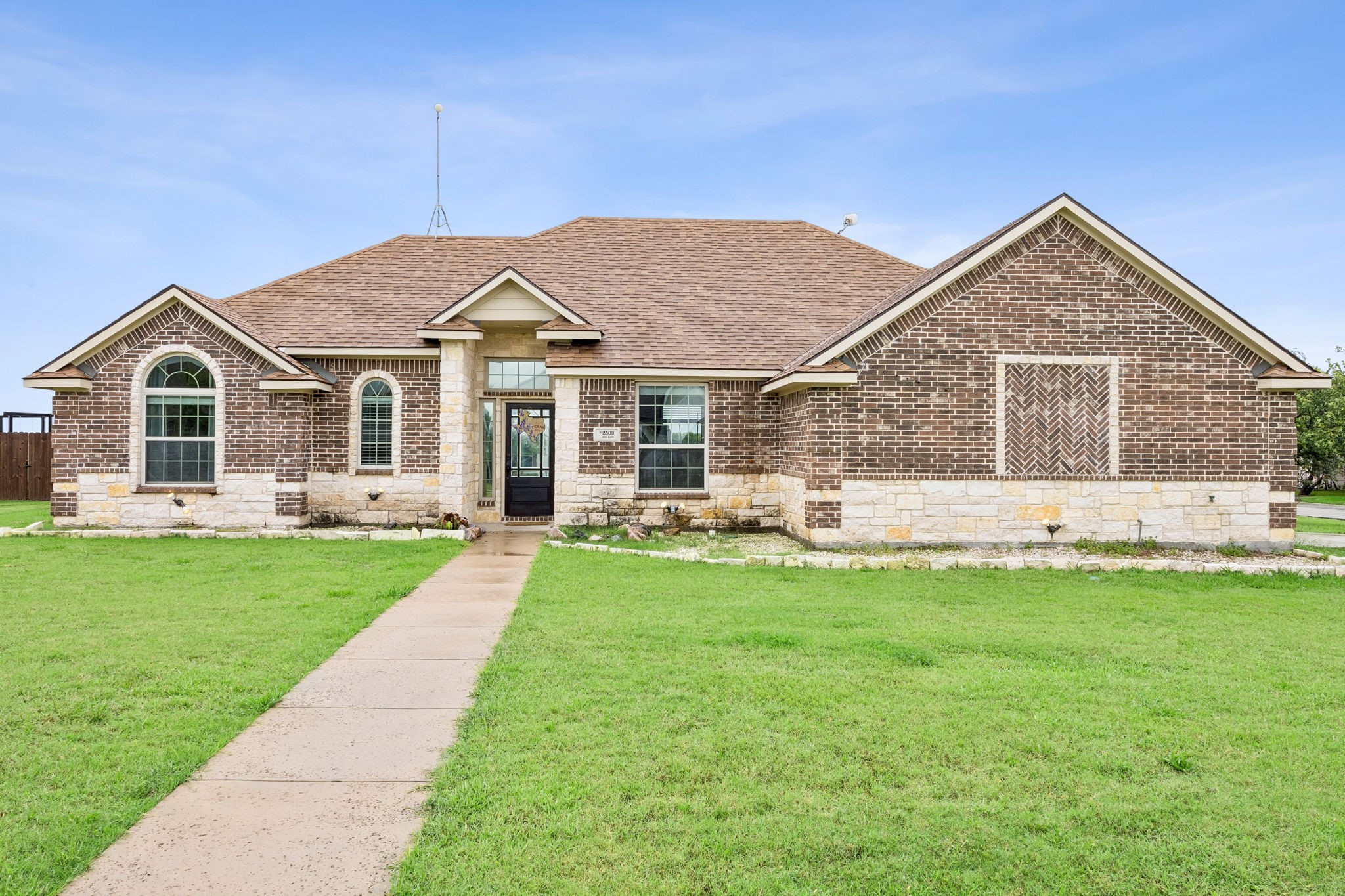 2509 Hollon Drive Caddo Mills TX 75135