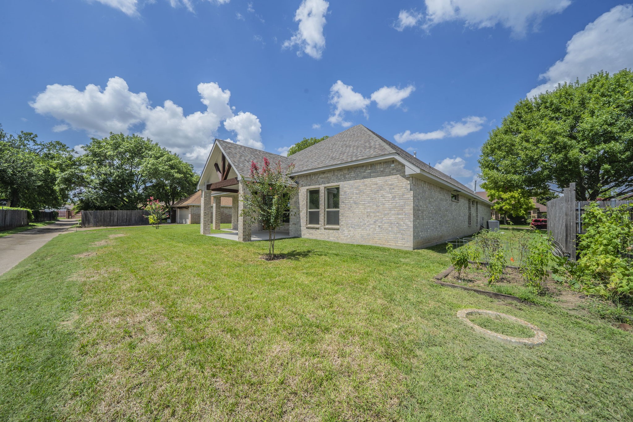 938 Fairway Drive Duncanville TX 75137