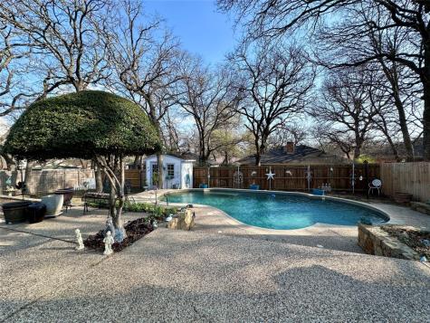 6752 Inwood Drive North Richland Hills TX 76182
