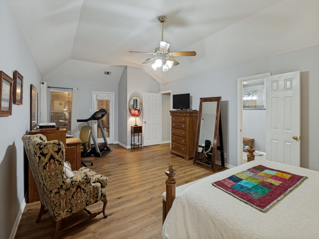 511 N Hardeman Circle Justin TX 76247