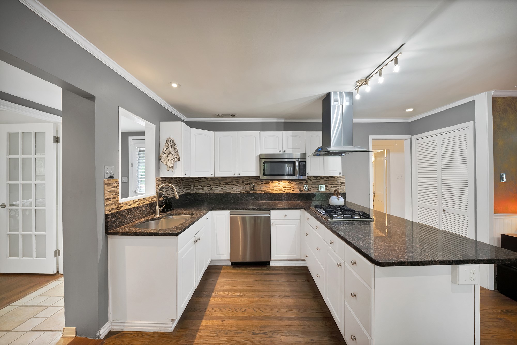 1118 Tenison Memorial Drive Dallas TX 75223