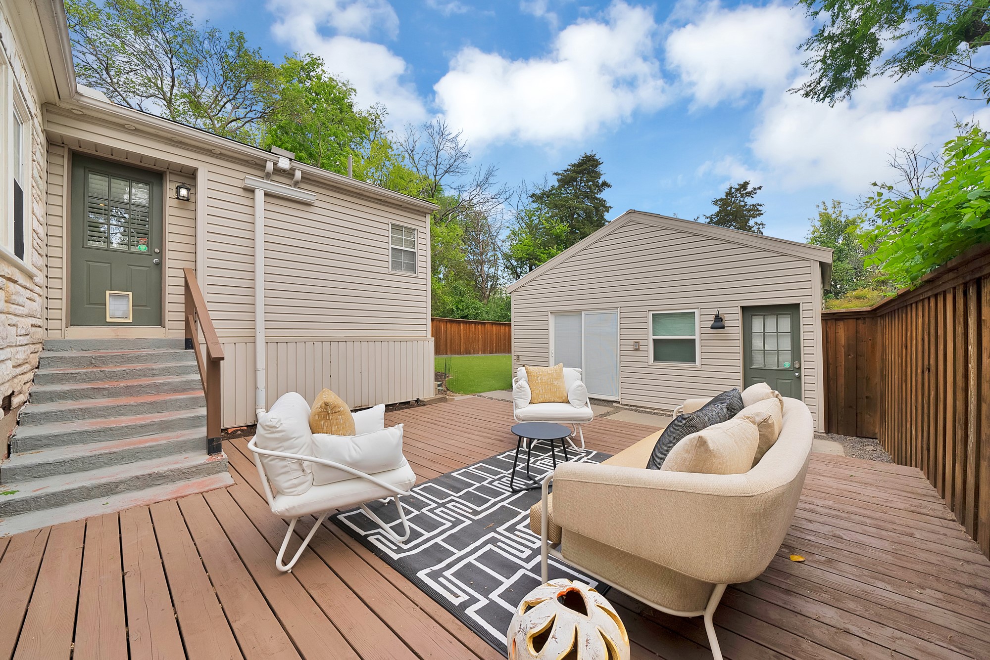 1118 Tenison Memorial Drive Dallas TX 75223