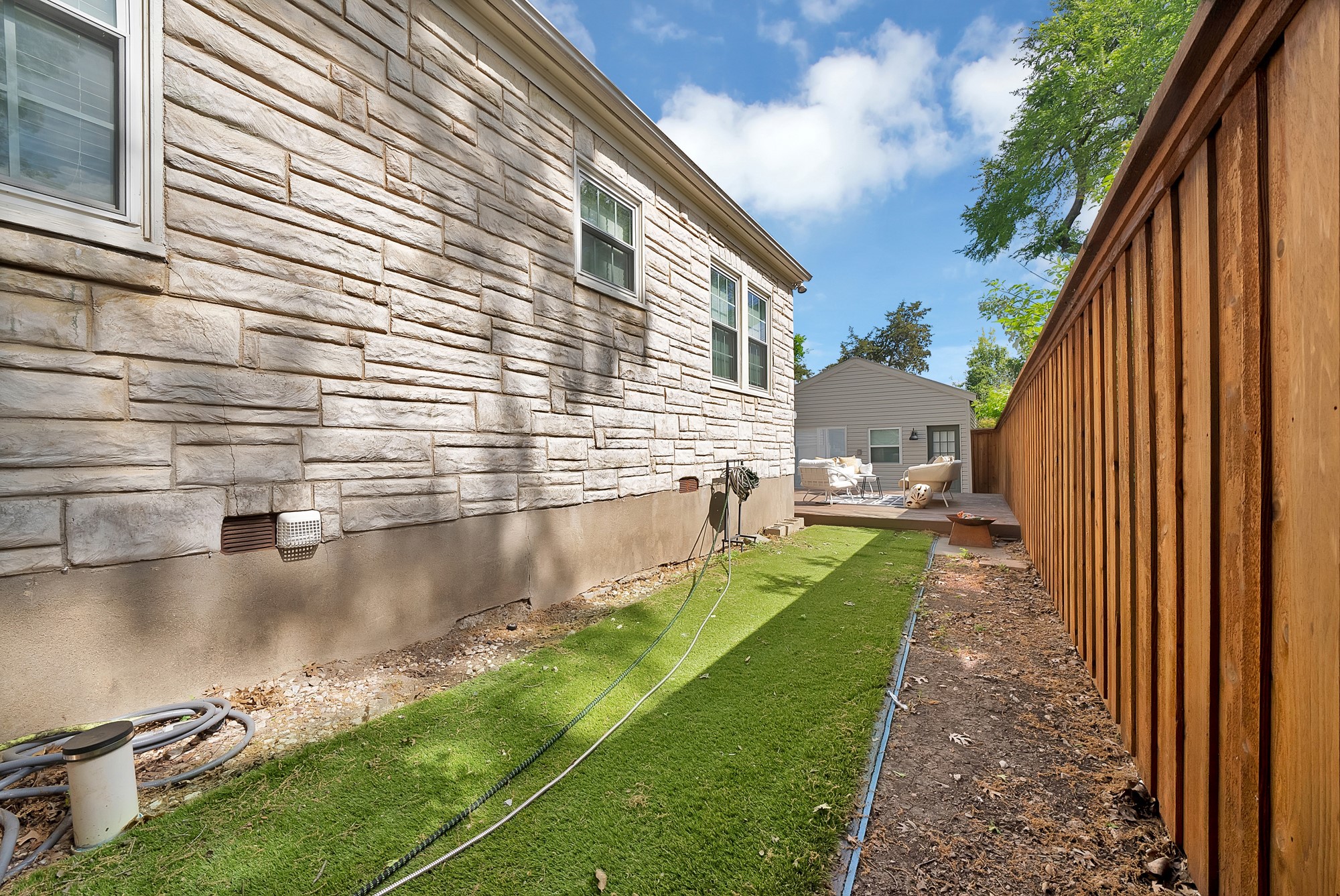 1118 Tenison Memorial Drive Dallas TX 75223
