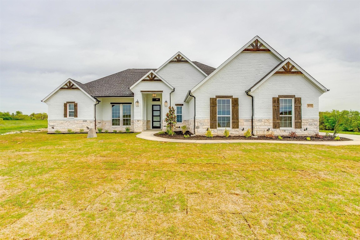 1033 Freedom Court Weatherford TX 76088