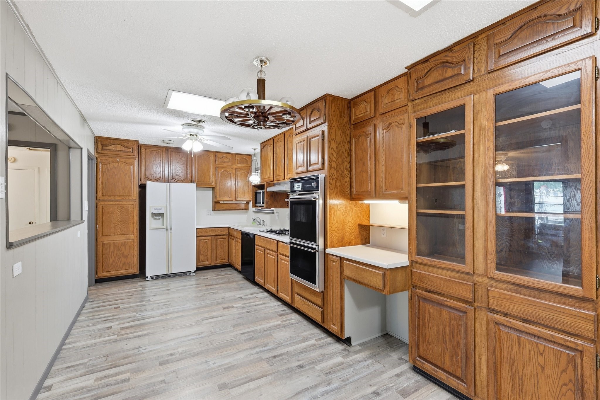 13649 Birchlawn Drive Farmers Branch TX 75234