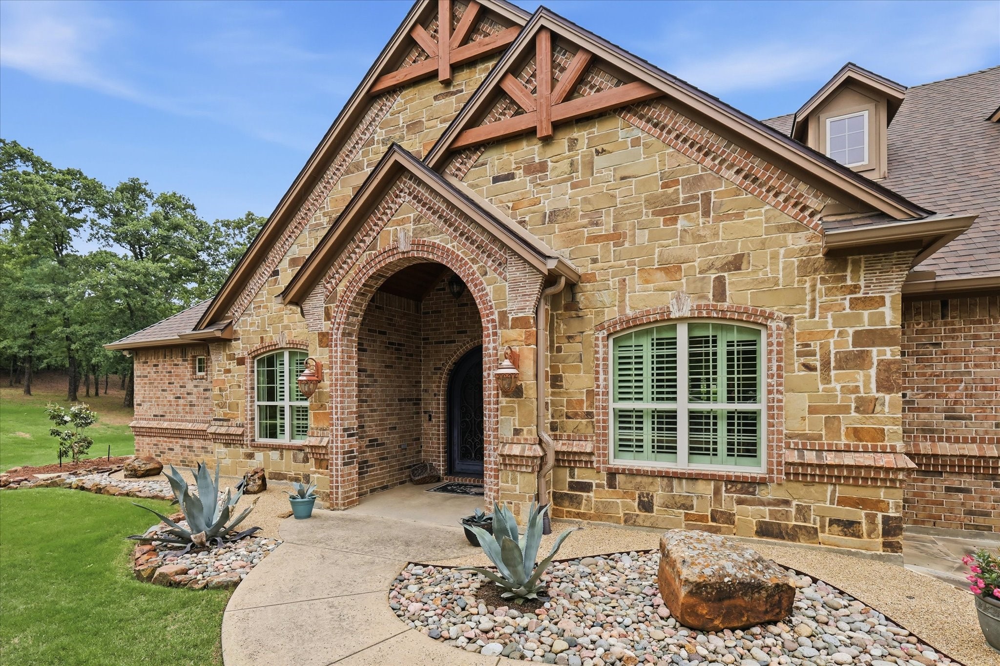 6751 Robinson Canyon Road Aubrey TX 76227