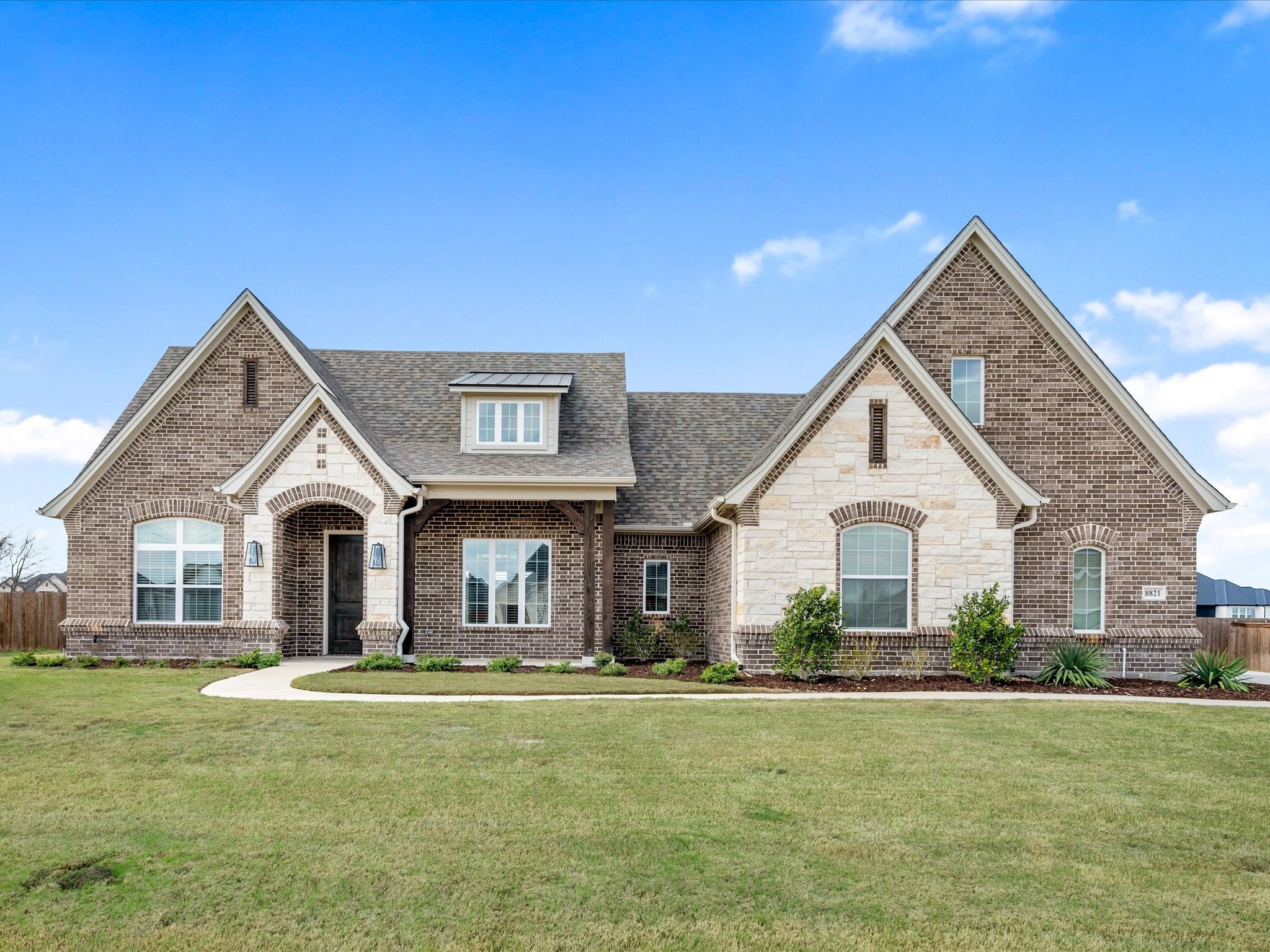 8821 Lazy Oak Drive Justin TX 76247