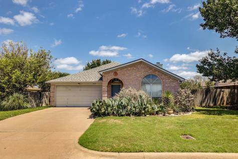 3704 Garden Springs Drive Fort Worth TX 76123