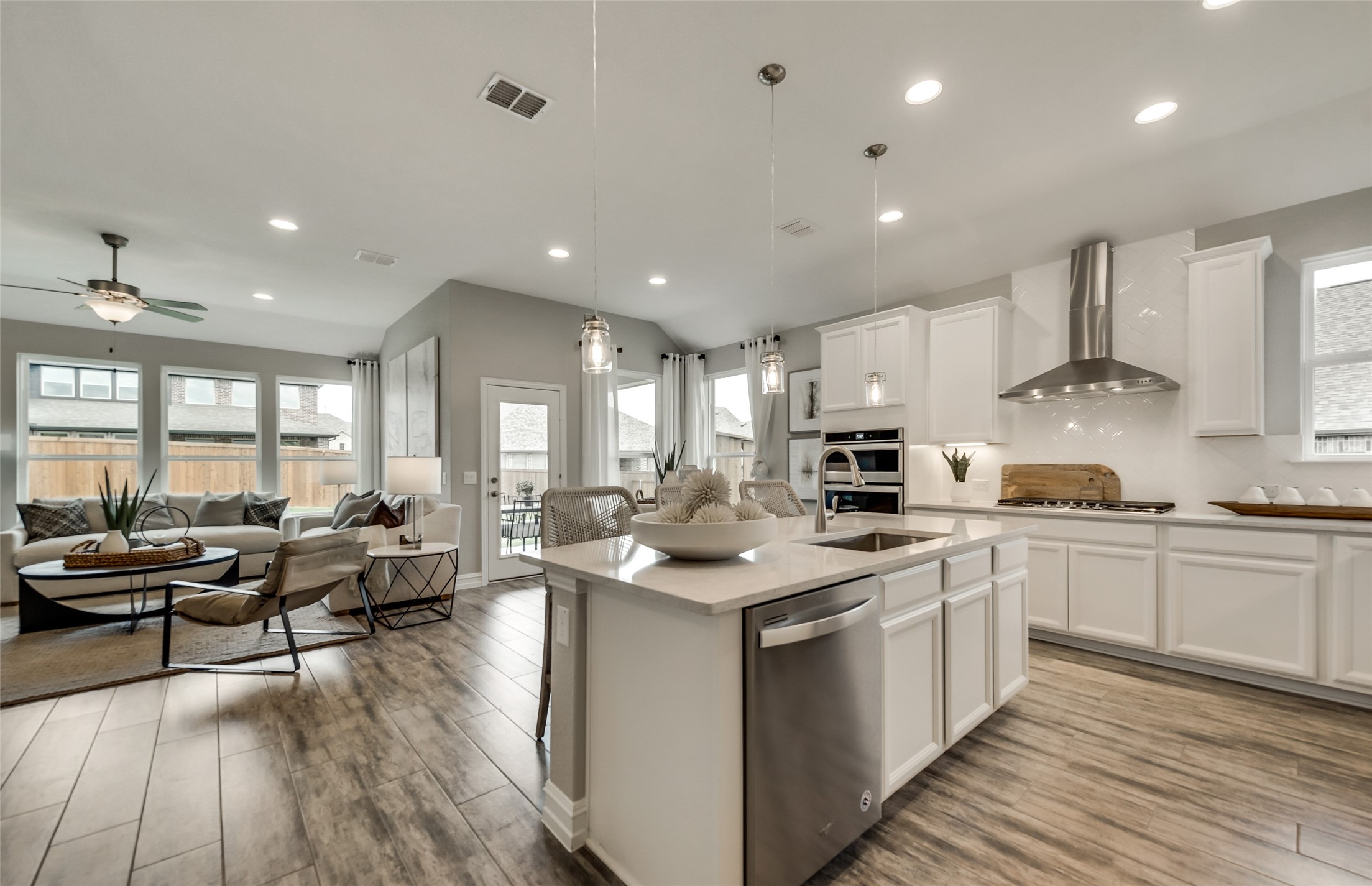 11216 Bolsover Boulevard Fort Worth TX 76052
