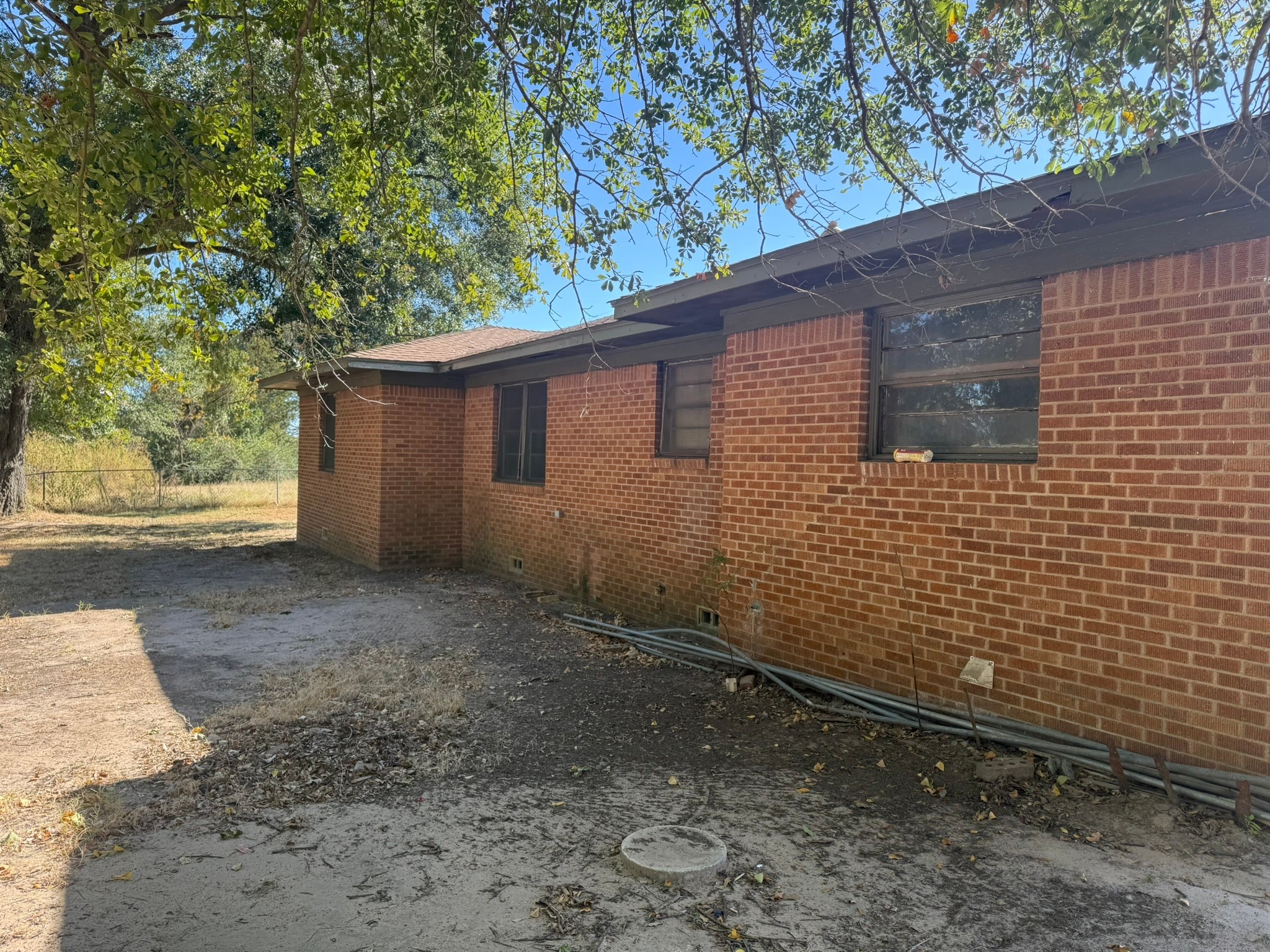 1206 - 1208 W Royall Boulevard Malakoff TX 75148