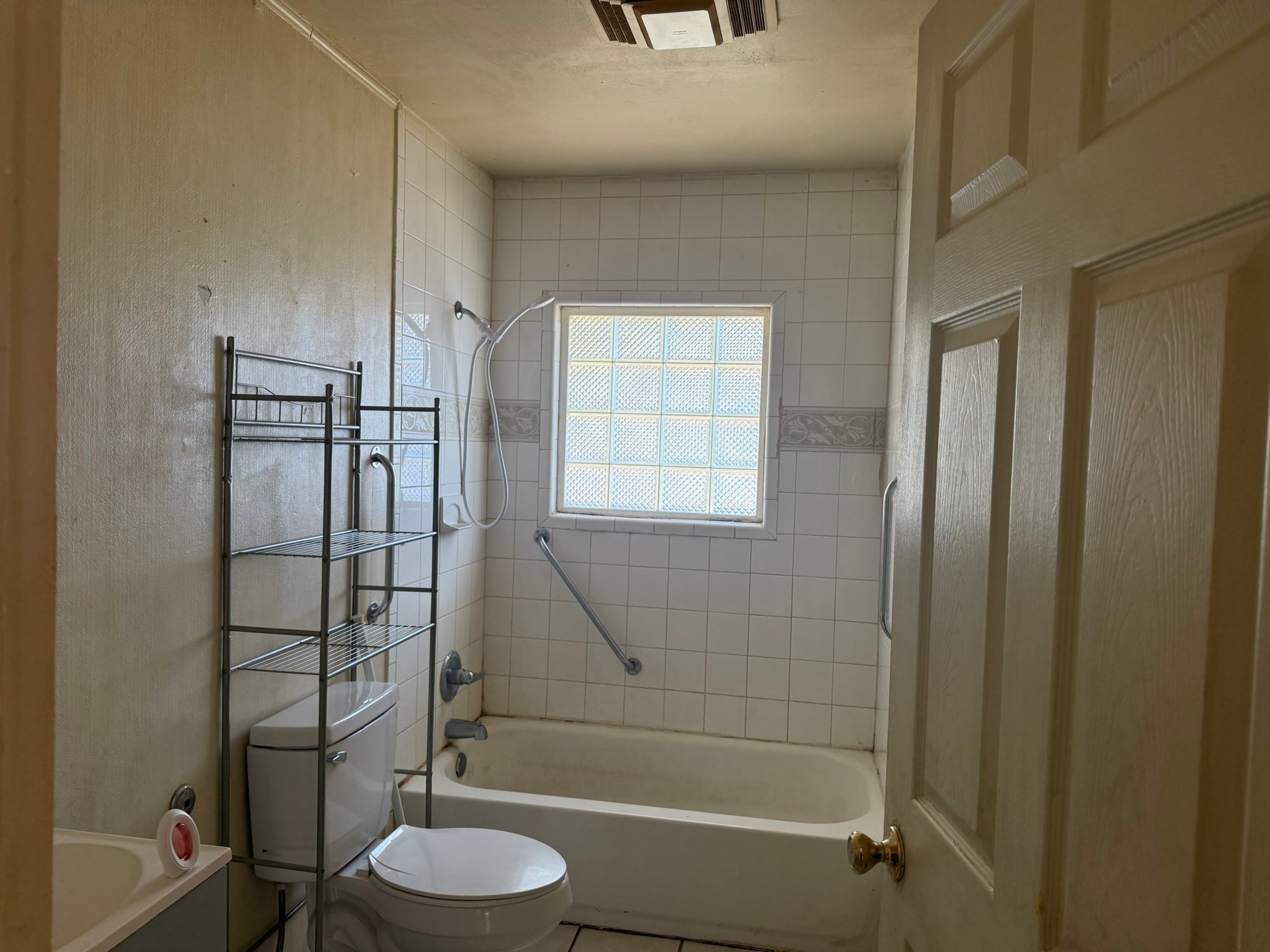 1206 - 1208 W Royall Boulevard Malakoff TX 75148