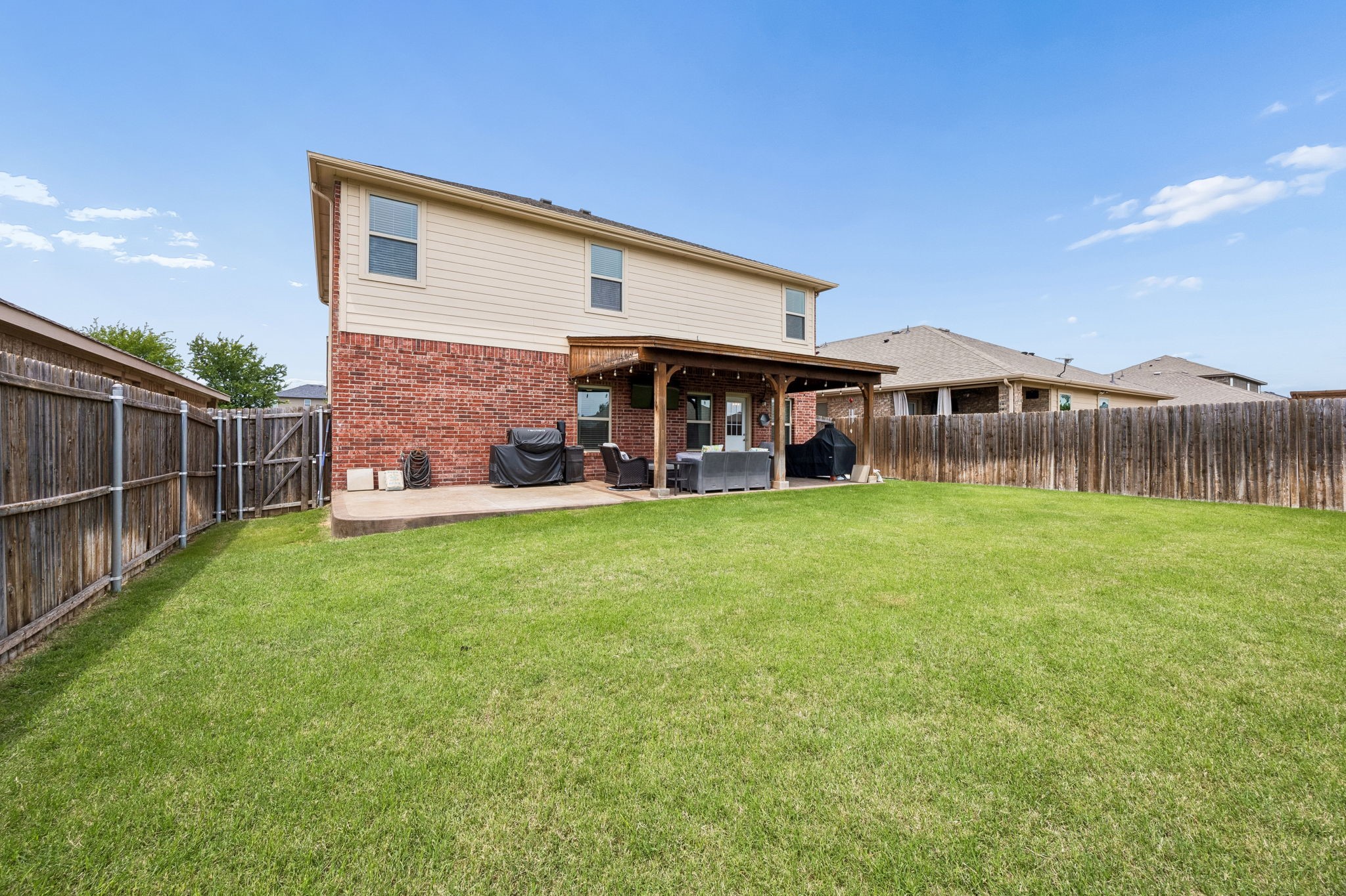 915 Amber Street Princeton TX 75407