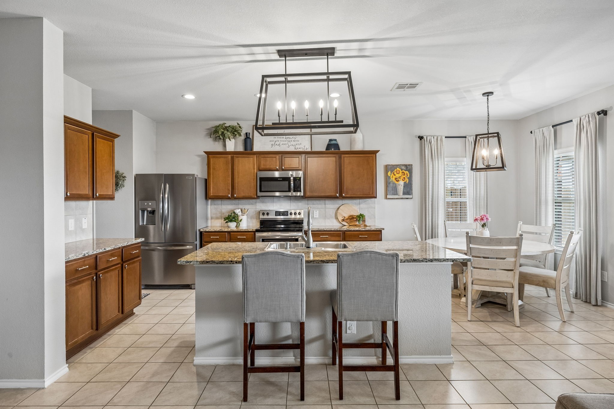 915 Amber Street Princeton TX 75407