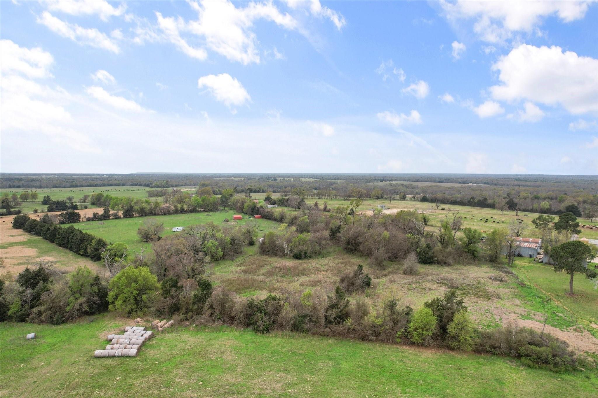 230 Fcr 141 Streetman TX 75859