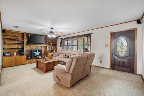 230 Fcr 141 Streetman TX 75859