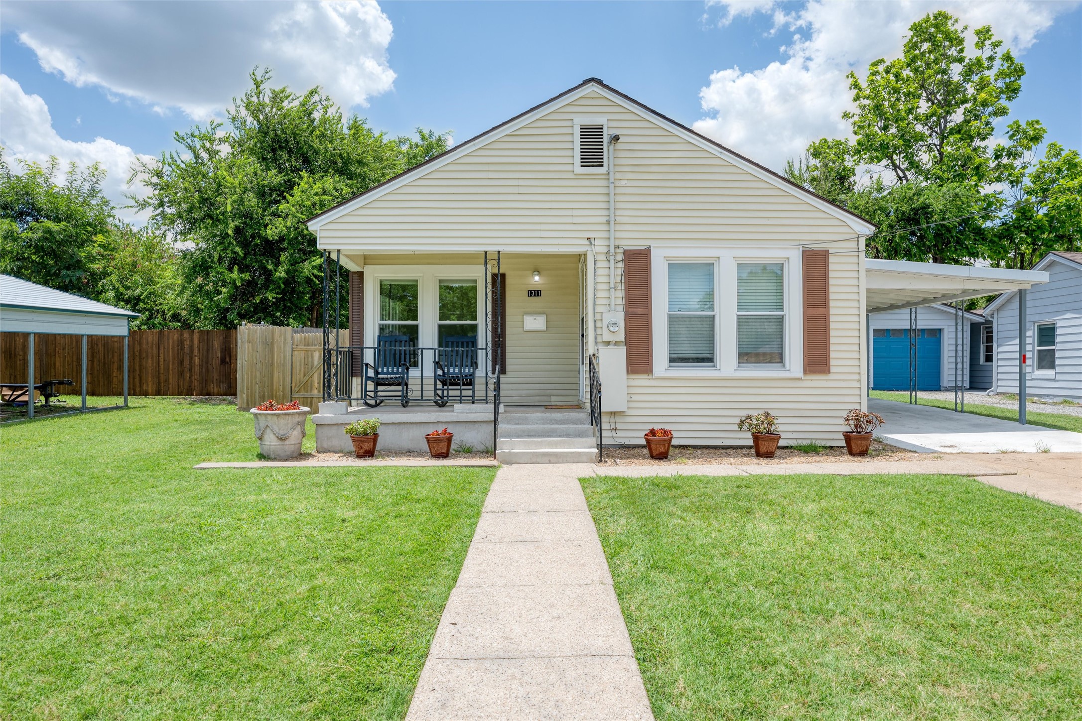 1311 Oak Street Mckinney TX 75069