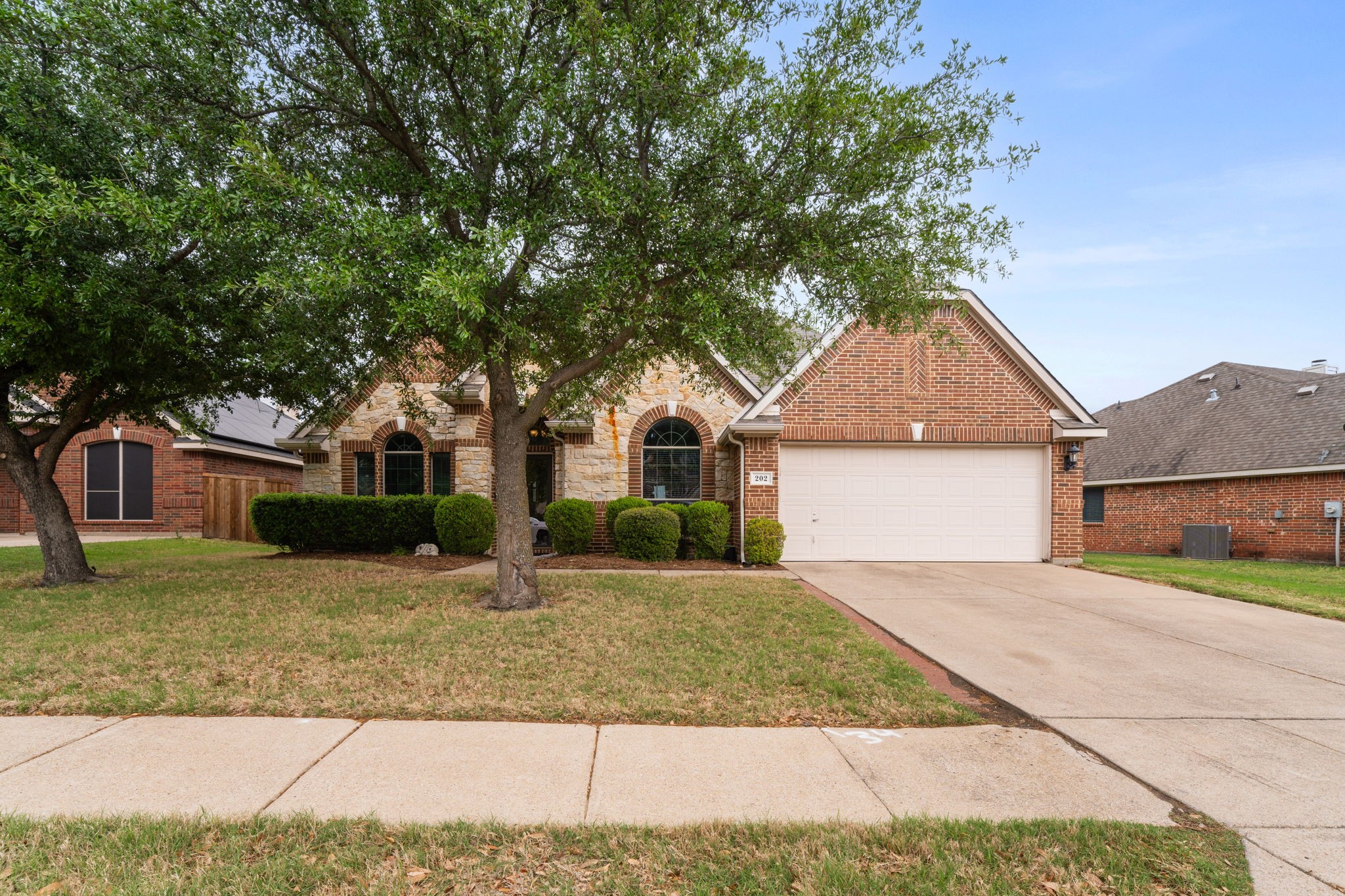 202 Boardwalk Avenue Waxahachie TX 75165