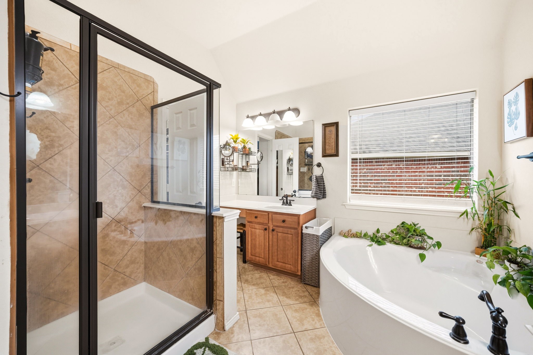 202 Boardwalk Avenue Waxahachie TX 75165