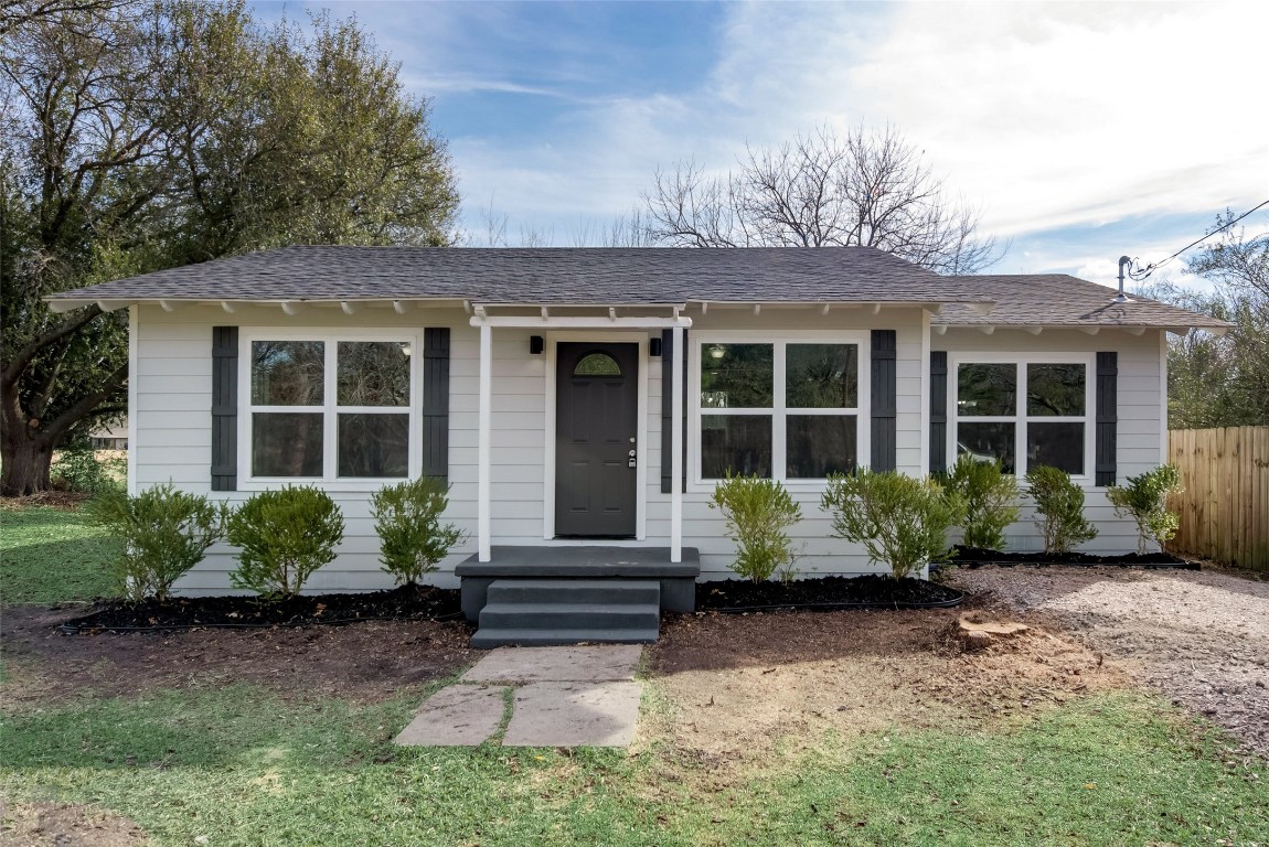 604 SE 3rd Street Kerens TX 75144
