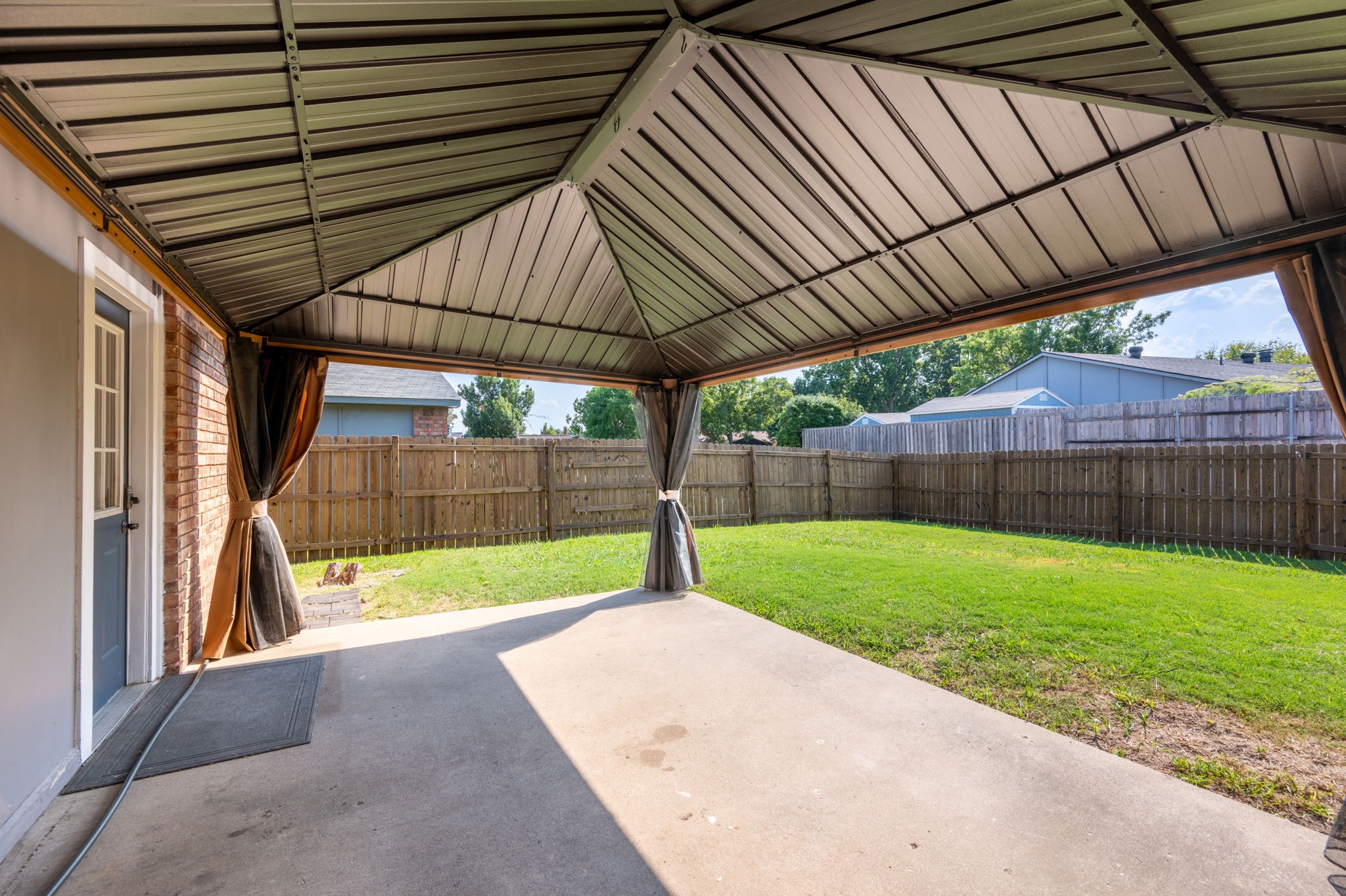 9210 Linda Vista Drive Rowlett TX 75088