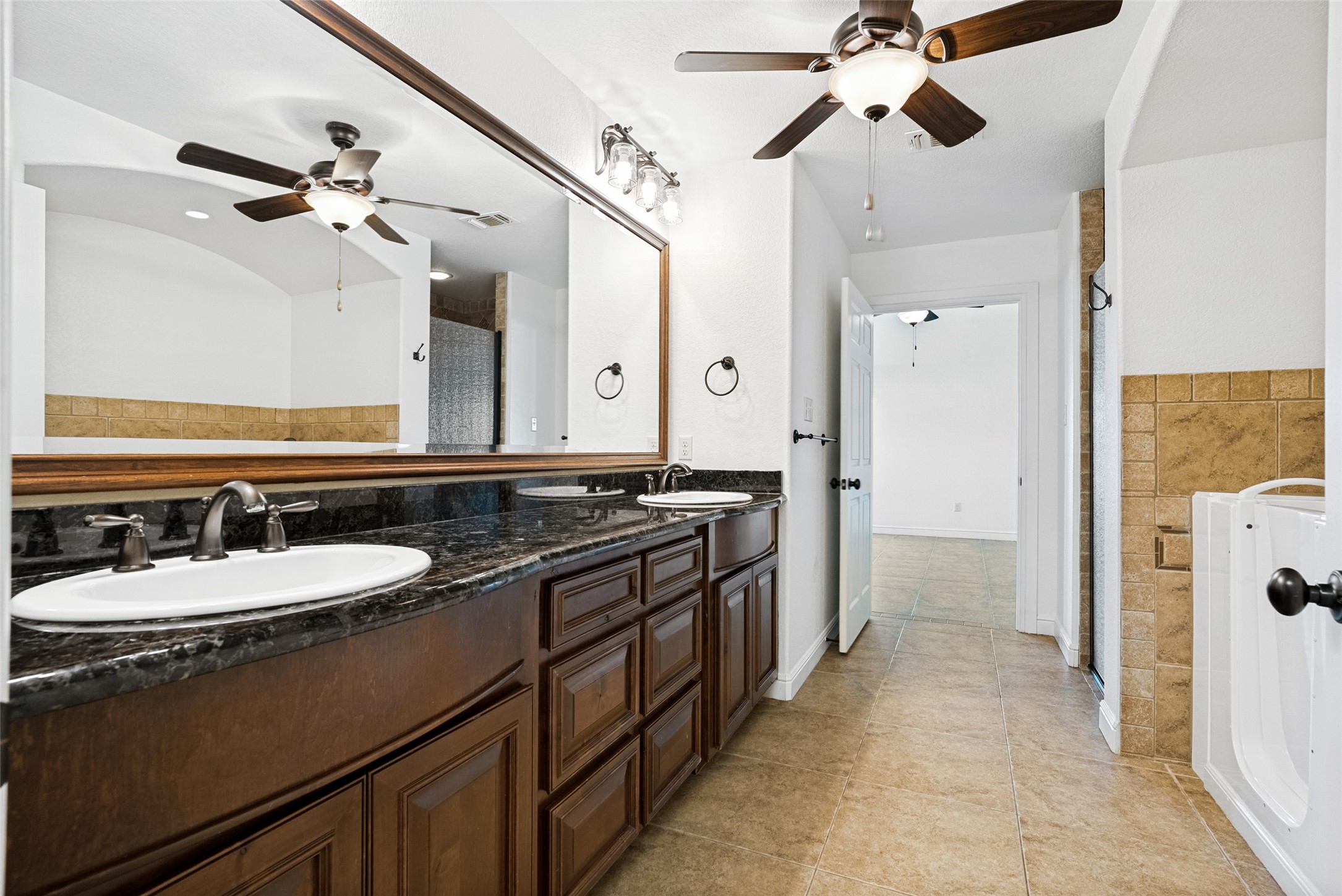 204 Captains Court Granbury TX 76049