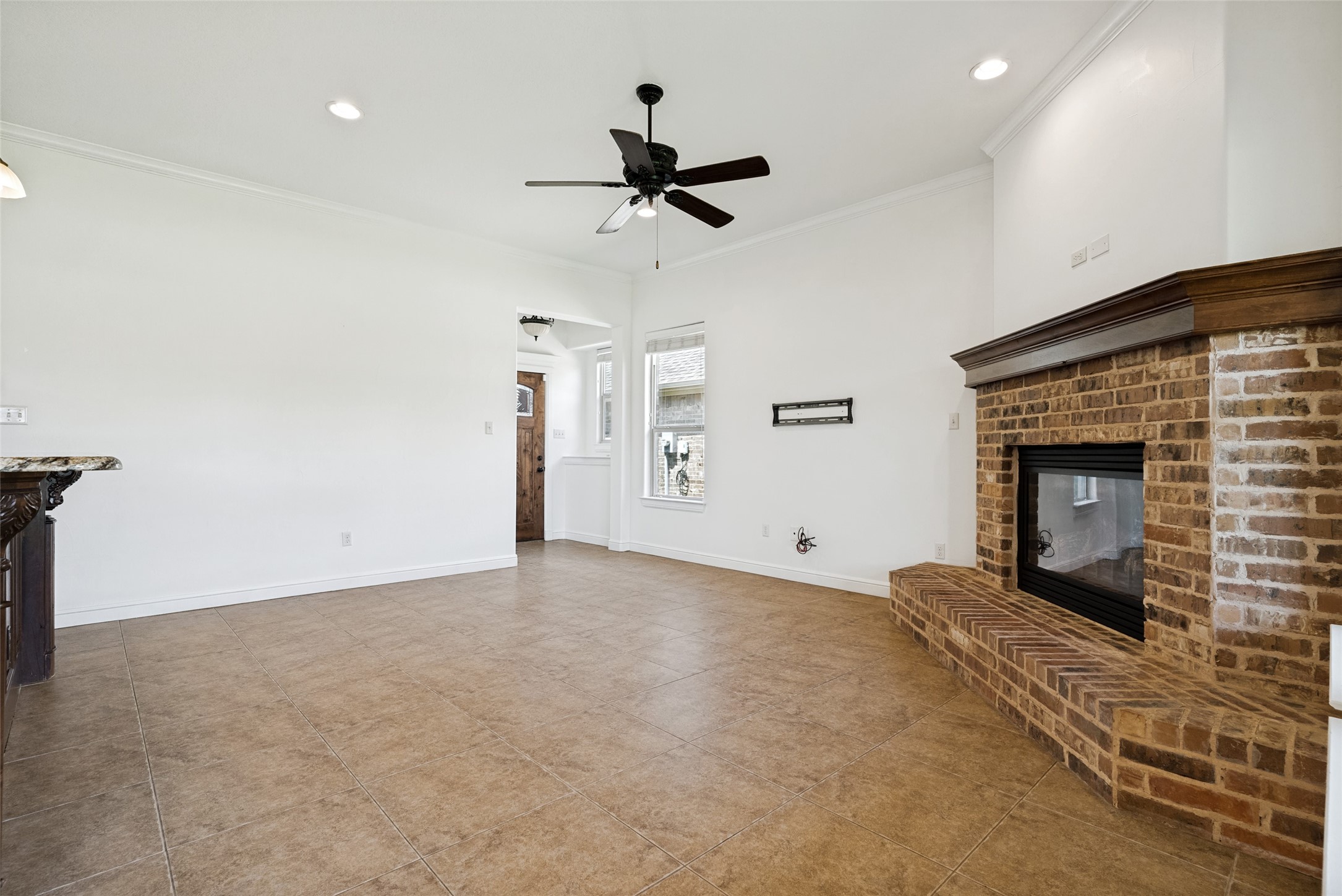 204 Captains Court Granbury TX 76049