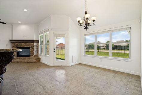 204 Captains Court Granbury TX 76049